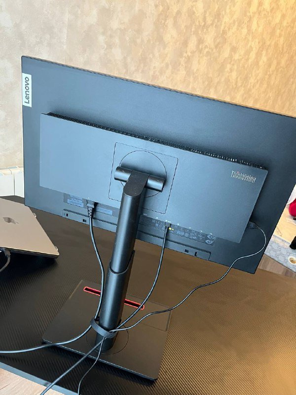 Монитор Lenovo ThinkVision P24h-2L 3
