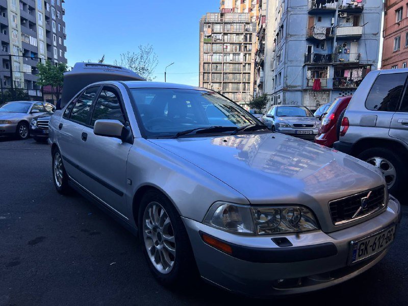 Volvo S40 2003 бензин 1.9 163 л/с кожаный салон 10