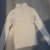 Рубашки, шорты, худи, футболки, свитер, кожанка, боди, купальник 5