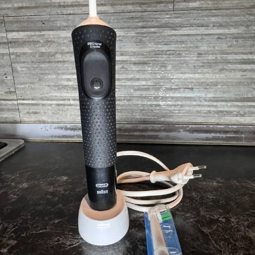 Зубная щетка Braun Oral-B