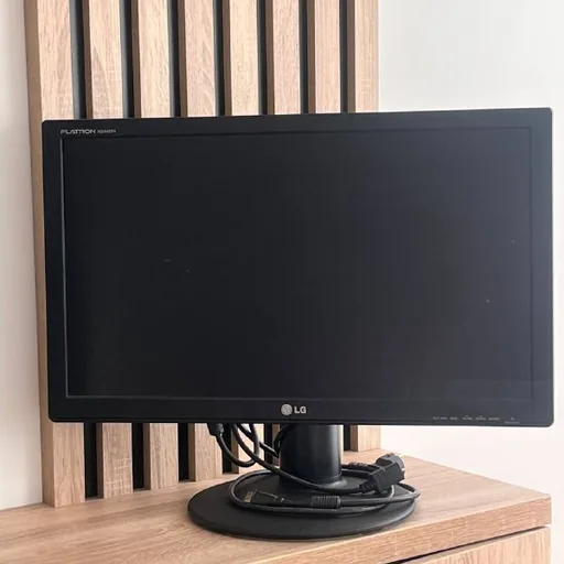 Монитор LG