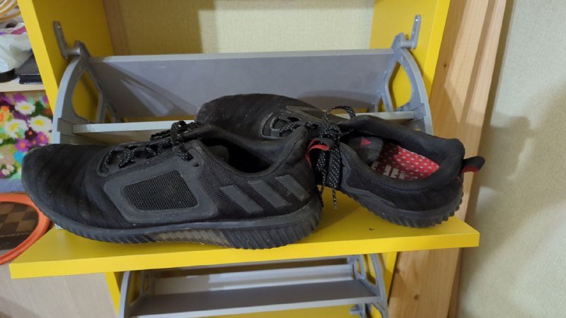 Беговые кроссовки Adidas 43 размер