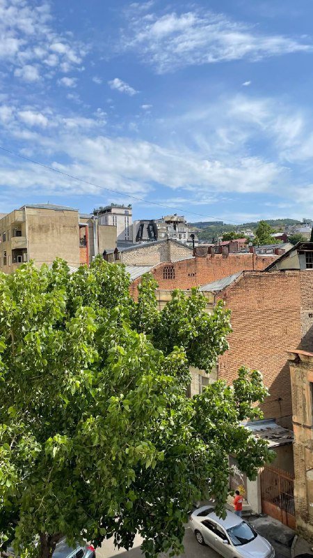 Квартира 70 квм, спальня, гостиная, кухня, 2 балкона, ванная 5