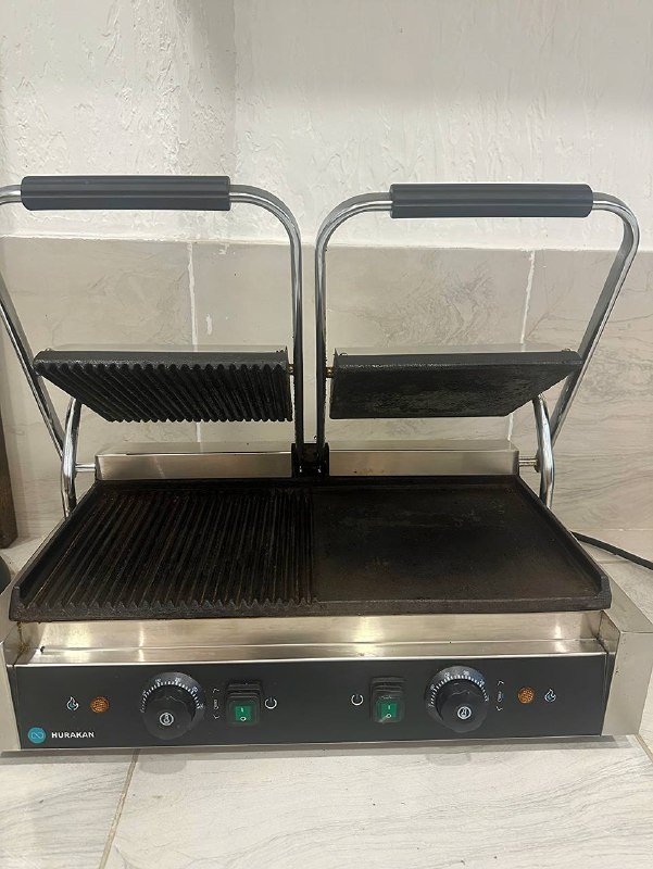 Контактный гриль Hurakan HKN-PE44MT