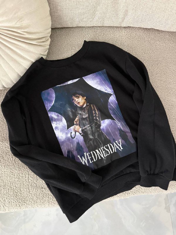 Свитшот WEDNESDAY состояние нового