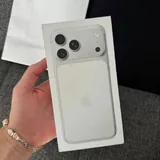 iPhone 17 Pro Max, бутсы adidas, наушники Logitech, коврик Logitech 5