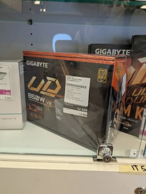 Блок питания Gigabyte 850W 1
