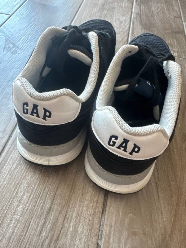 Кроссовки GAP мужские 45 размер 3