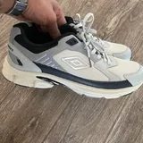 Кроссовки Umbro 4