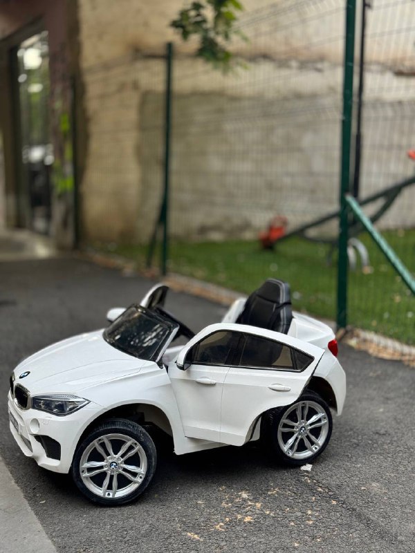 BMW toy car 2
