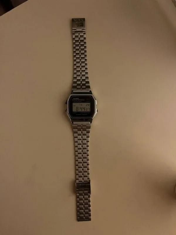 Часы Casio 1