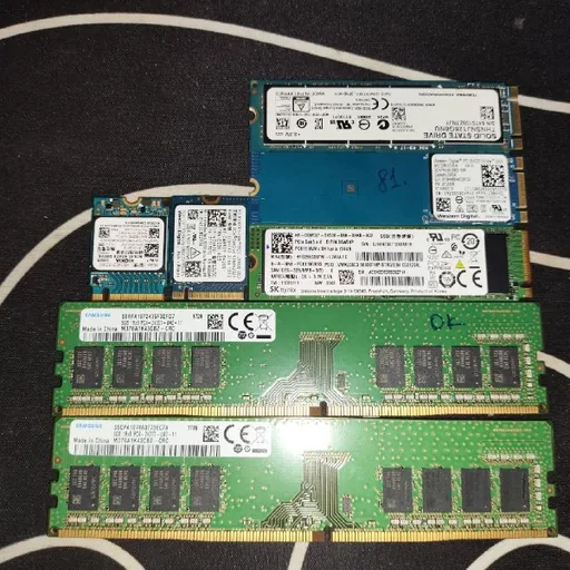 SSD M.2 NVMe 256GB, SSD M.2 NVMe 128GB, оперативная память 16GB DDR4