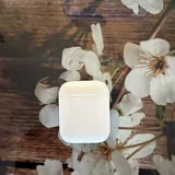 AirPods 2 1