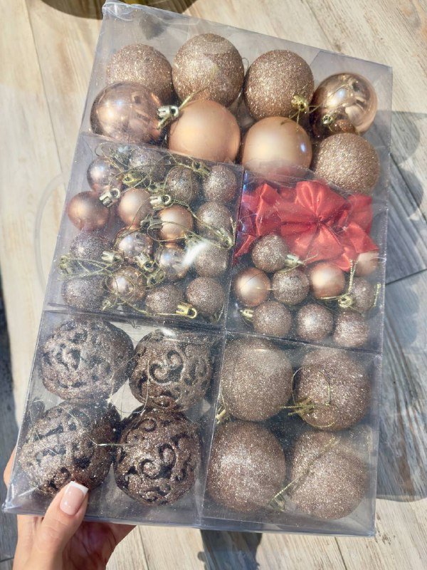 новогодние игрушки