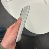 iPhone 17 white 256GB 4