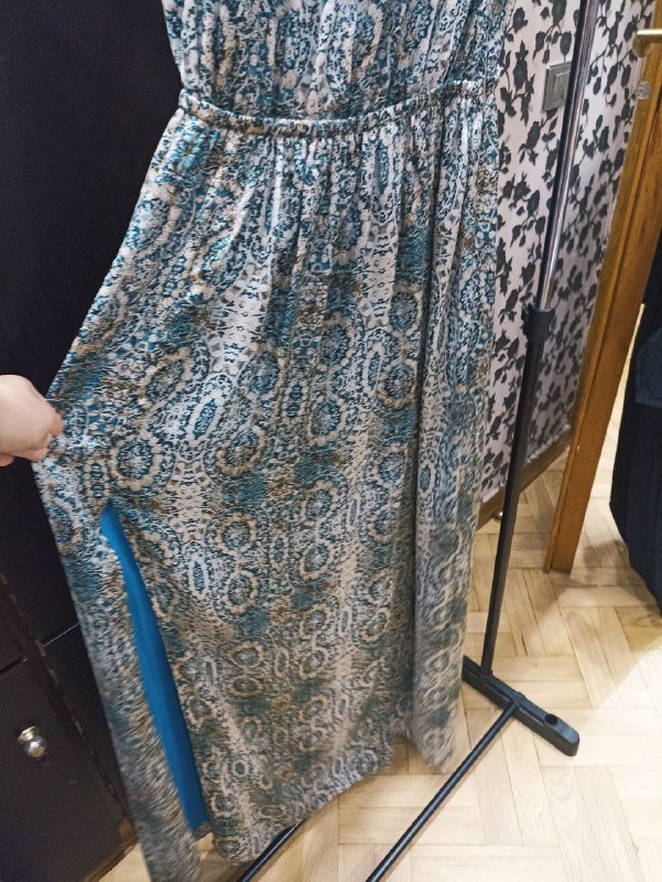 Платье размер S в идеальном состоянии 3