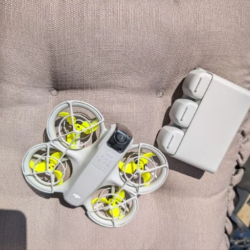 DJI Neo, DJI Mini 2, пульт DJI RC-N1, аккумуляторы DJI Mini 2