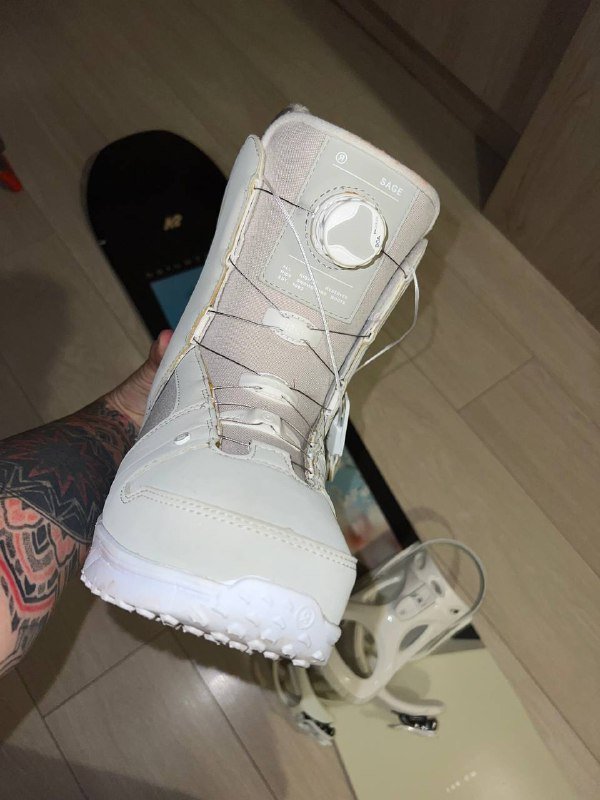 Сноуборд K2 с креплениями и ботами 37 размер