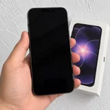 iPhone 17e 3