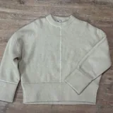 Классическая белая рубашка, свитер ZARA, полупрозрачная накидка 2