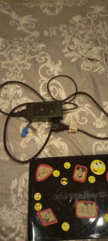 Ноутбук Acer Aspire One 3