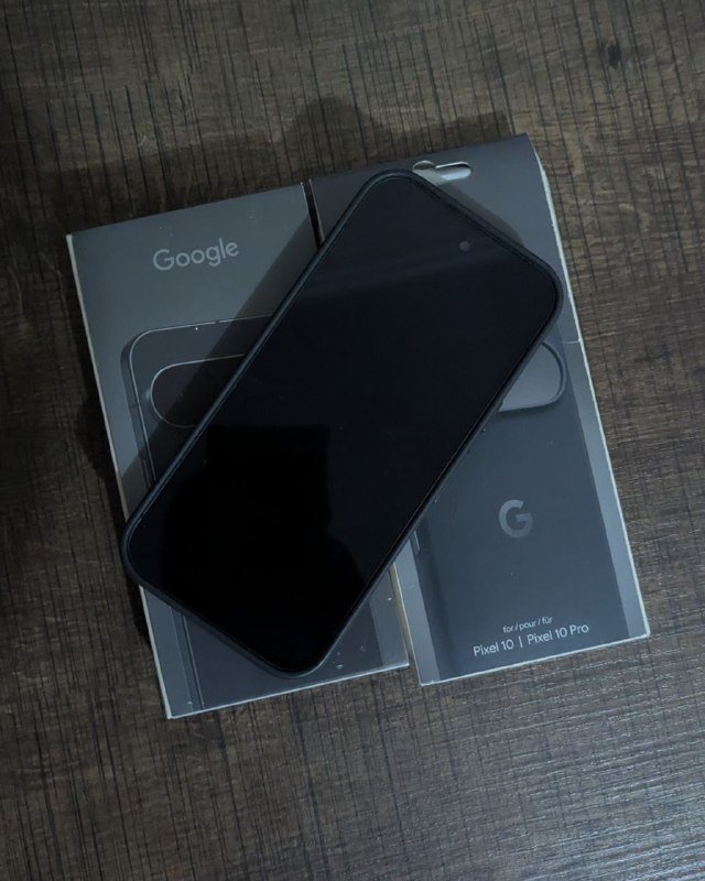 Pixel 10 12/256 с оригинальным чехлом Google