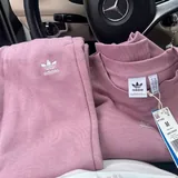 Women’s Adidas tracksuit, size M-L 2