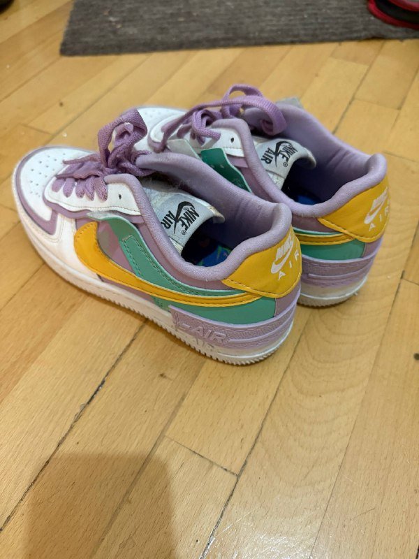 Эргономическая сплит-клавиатура, Samsung Galaxy S8 plus, кроссовки Nike, микроволновка, воздуходувка, GPS-трекер, небулайзер, блендер, массажёр, стеклянная форма для запекания 3