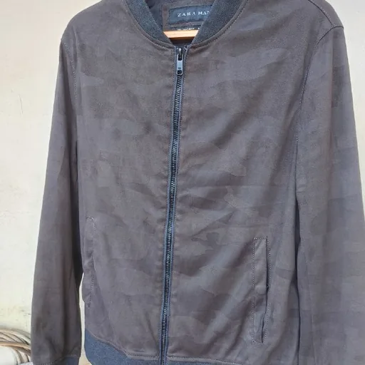 Мужской бомбер Zara