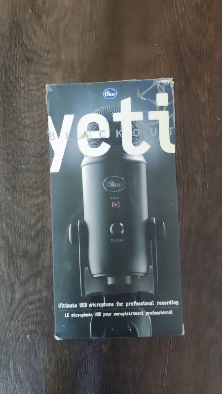Микрофон Yeti и стойка к микрофону 4