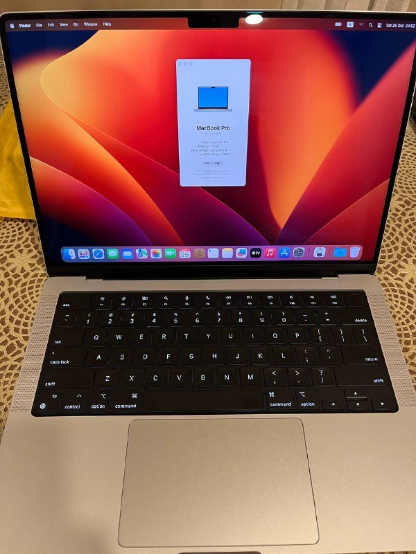 MacBook Pro 14 inch 2021, 16GB RAM, 512GB SSD 2