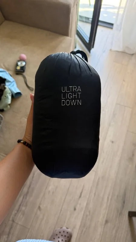 Женский пуховик Uniqlo 1