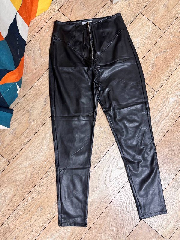 Кофта на флисе, серая кофта, брюки эко кожа, коричневый пиджак, рубашка кожа Zara 6