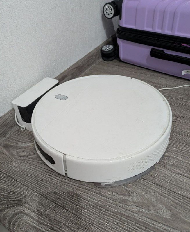 Робот пылесос MI Robot Vacuum-Mop Essential