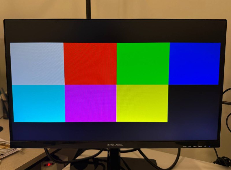 Монитор EVROMEDIA i22 22” 3