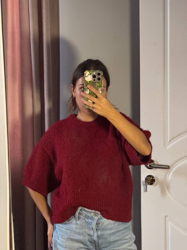 Пижамный топ, Юбка befree, Туфли Bata, Топ Stradivarius, Туфли Stradivarius, Штаны Patrizia Peppe, Топ Luna, Юбка Sinsay, Топ Koton, Шорты Pretty Little Things, Рубашка Only, Свитер Luna, Ночнушка Etam 9