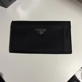 Prada кошелек 1
