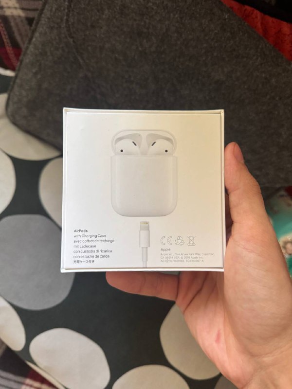 AirPods оригинал полный комплект 2