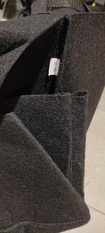 Компоненты компьютера, монитор, гитара, лампа, гриндер, розетка программируемая, мешки 4