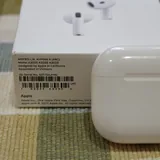 iPhone 15 Pro Max, AirPods 4 ANC, клавиатура для iPad, проектор Mi Smart Projector 2 8