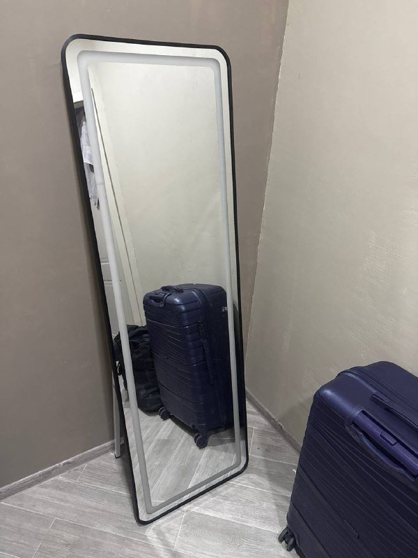 Зеркало с подсветкой