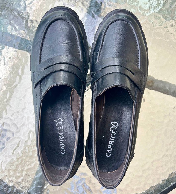 Зимние полуботинки, белые кожаные кеды Vogg, чёрные кожаные лоферы Caprise, белые кожаные лоферы Тофа 6