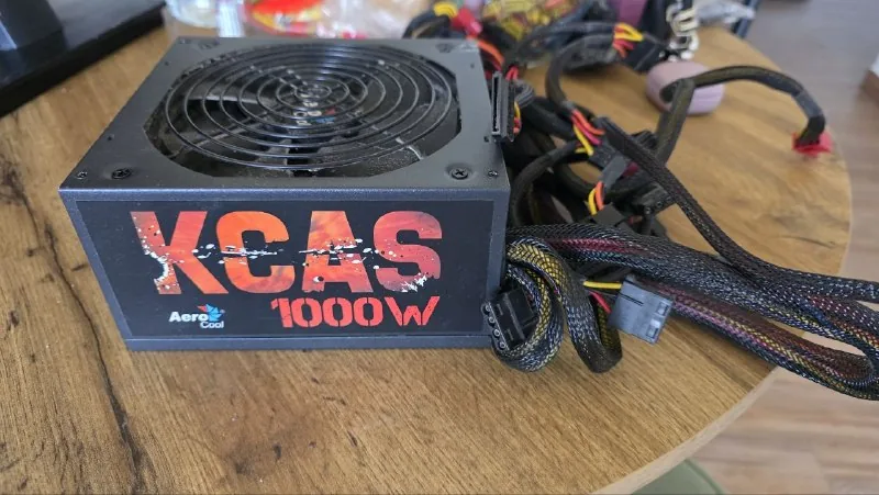 Блок питания AeroCool KCAS 1000W полумодульный 1