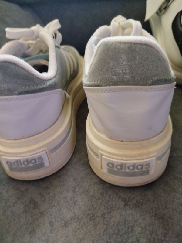 Кроссовки 38 и 39 размер 7