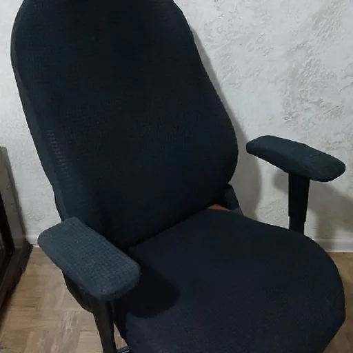 Геймерское компьютерное кресло Karnox Commander CR