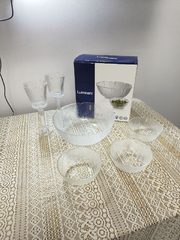 Набор посуды Luminarc с 2 бокалами