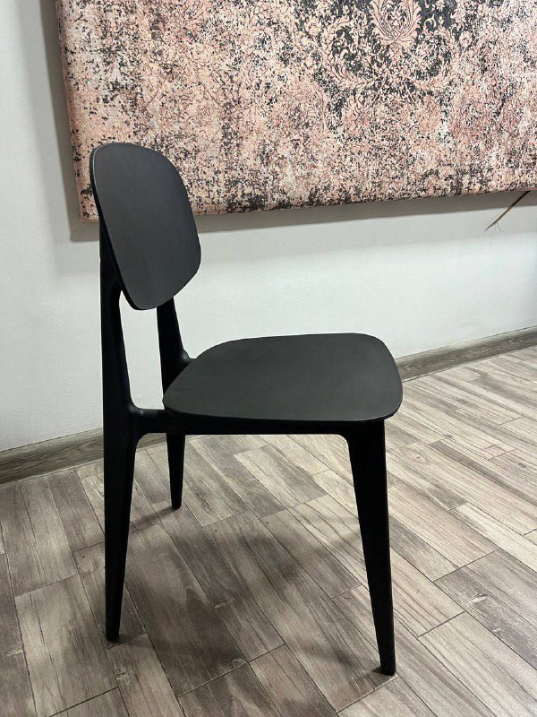 Морозильник, стулья черные, полка, уличные стол и стулья 3