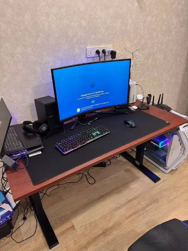 Samsung Odyssey G6 32" монитор 1