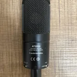Микрофон Audio-Technica AT2050, аудиоинтерфейс Behringer UM2, XLR-кабель 3