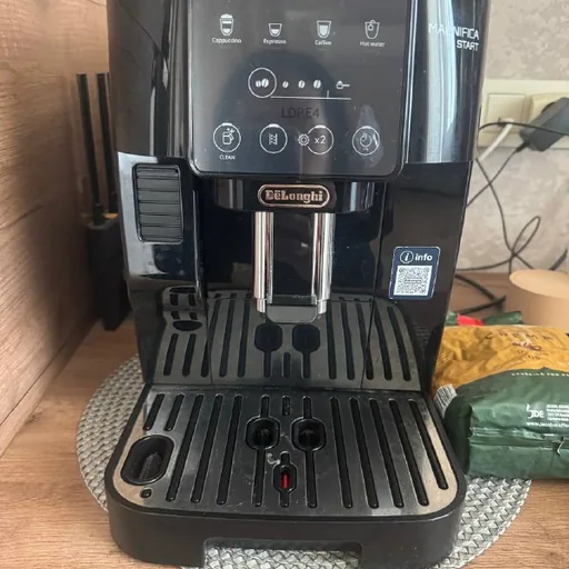 Кофемашина DeLonghi